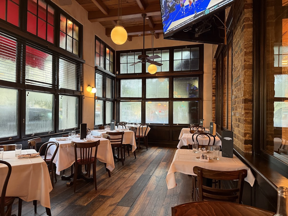 Superior Seafood & Oyster Bar