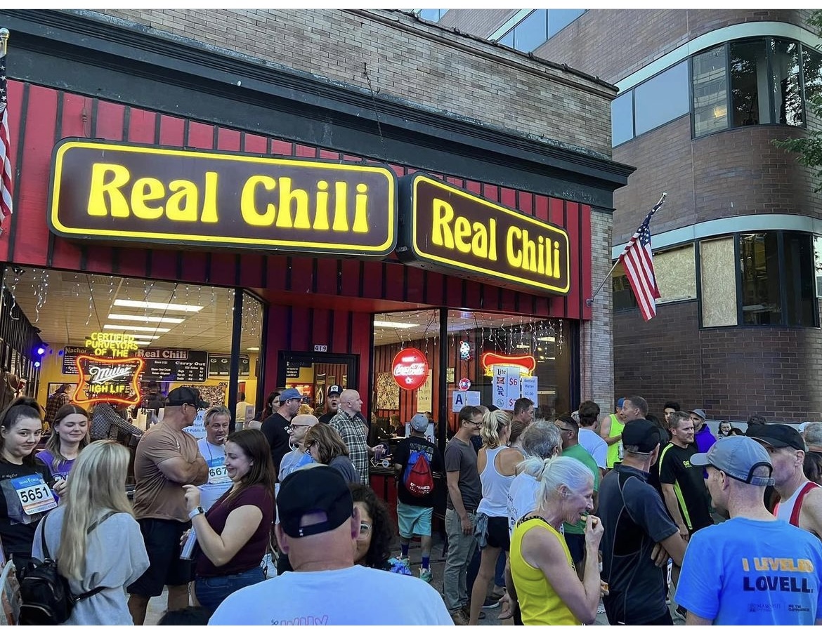 Real Chili | E Wells St at Cathedral Square