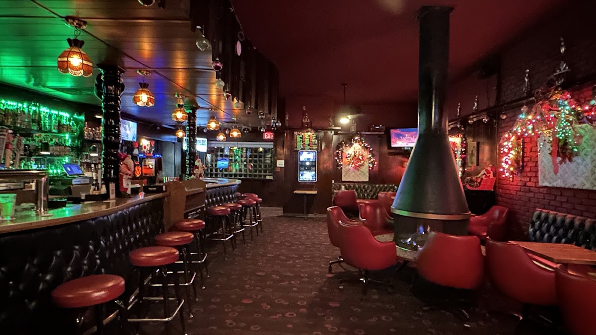 Chimneysweep Lounge