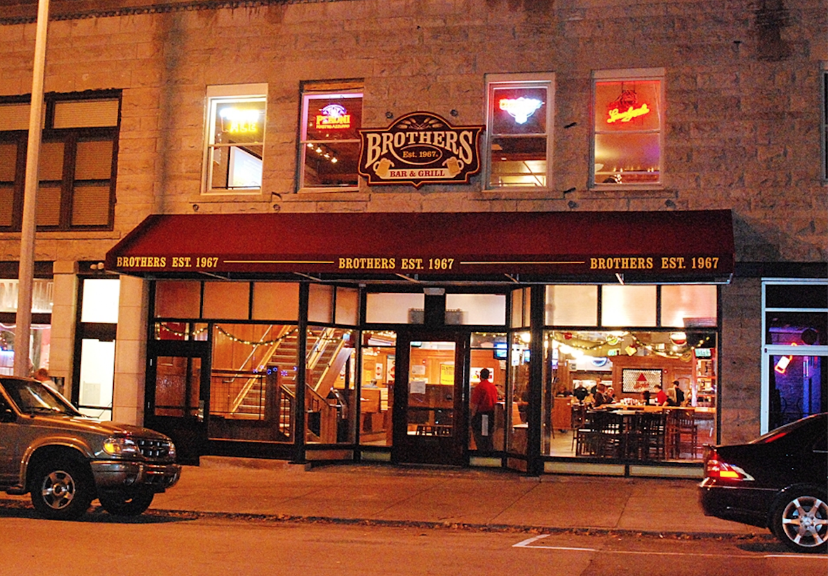 Brothers Bar & Grill