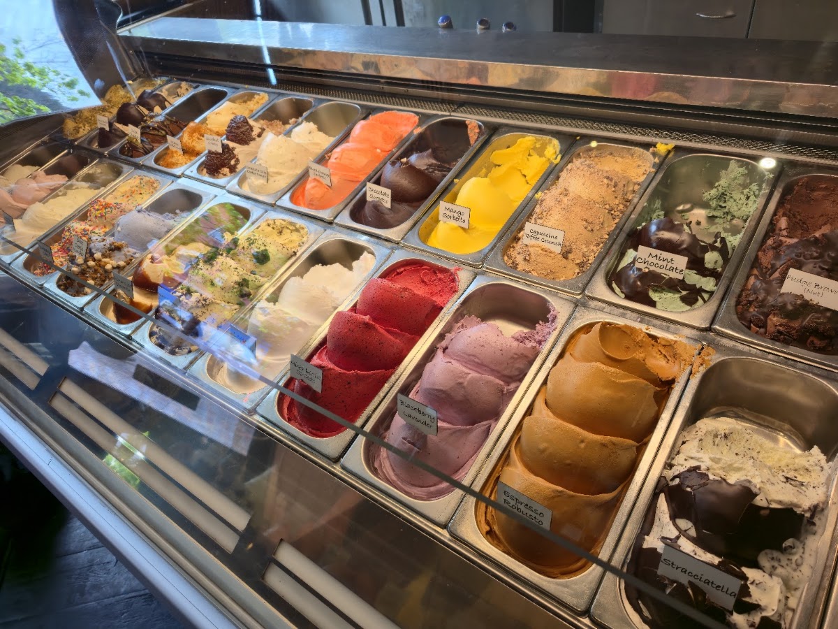 Paradise Bakery & Cafe