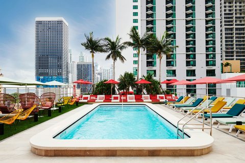 cloudM Rooftop Pool & Bar
