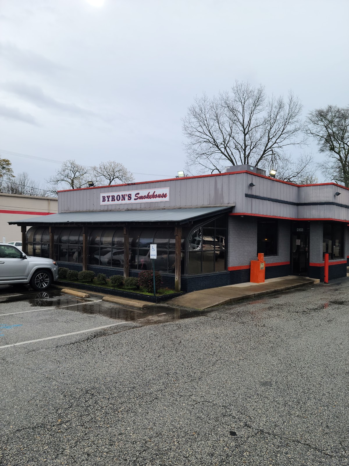 Byron's Smokehouse