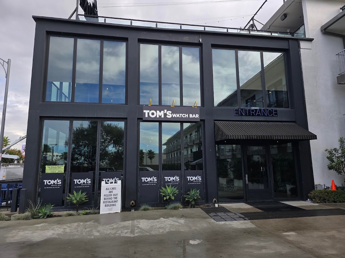 Tom's Watch Bar Inglewood