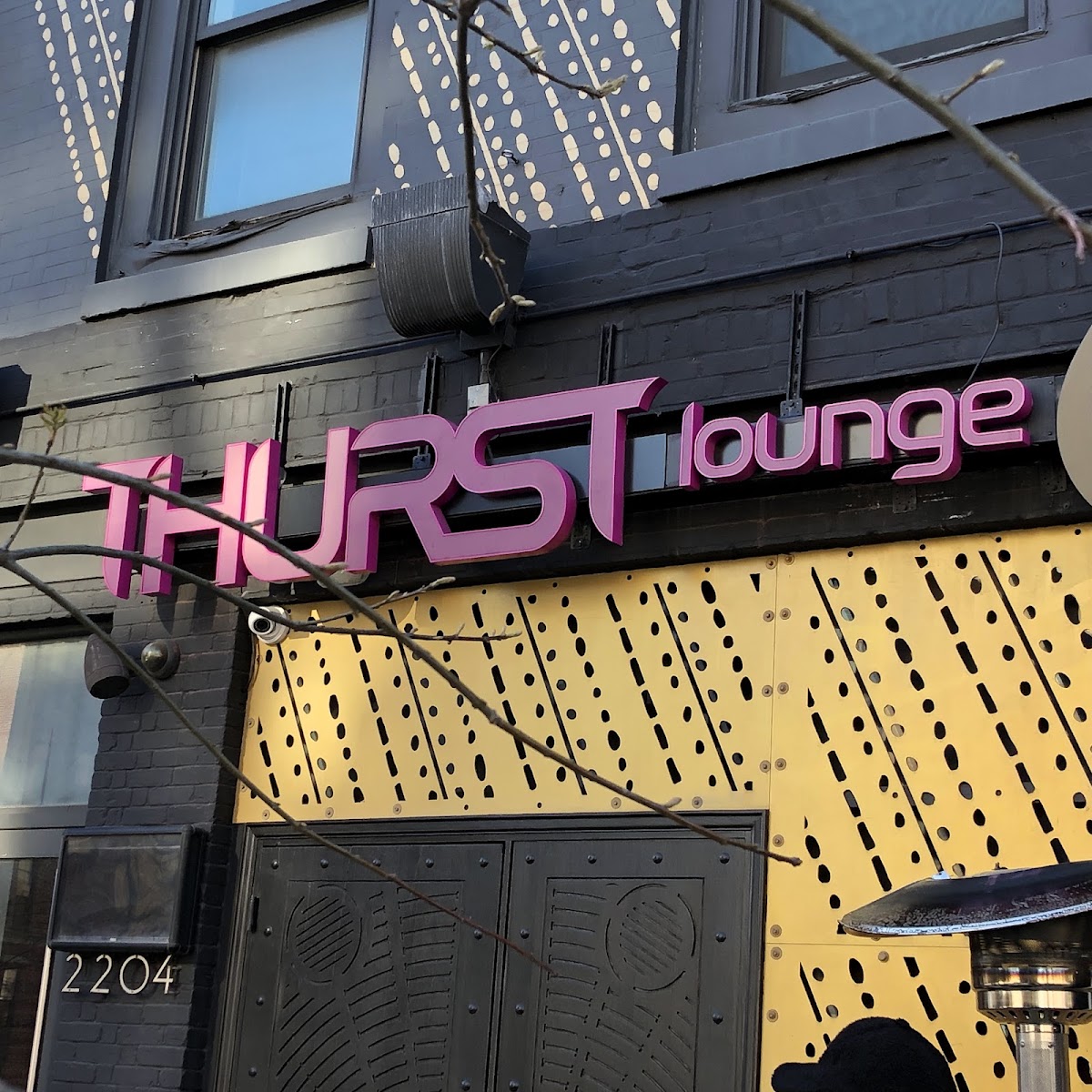 Thurst Lounge