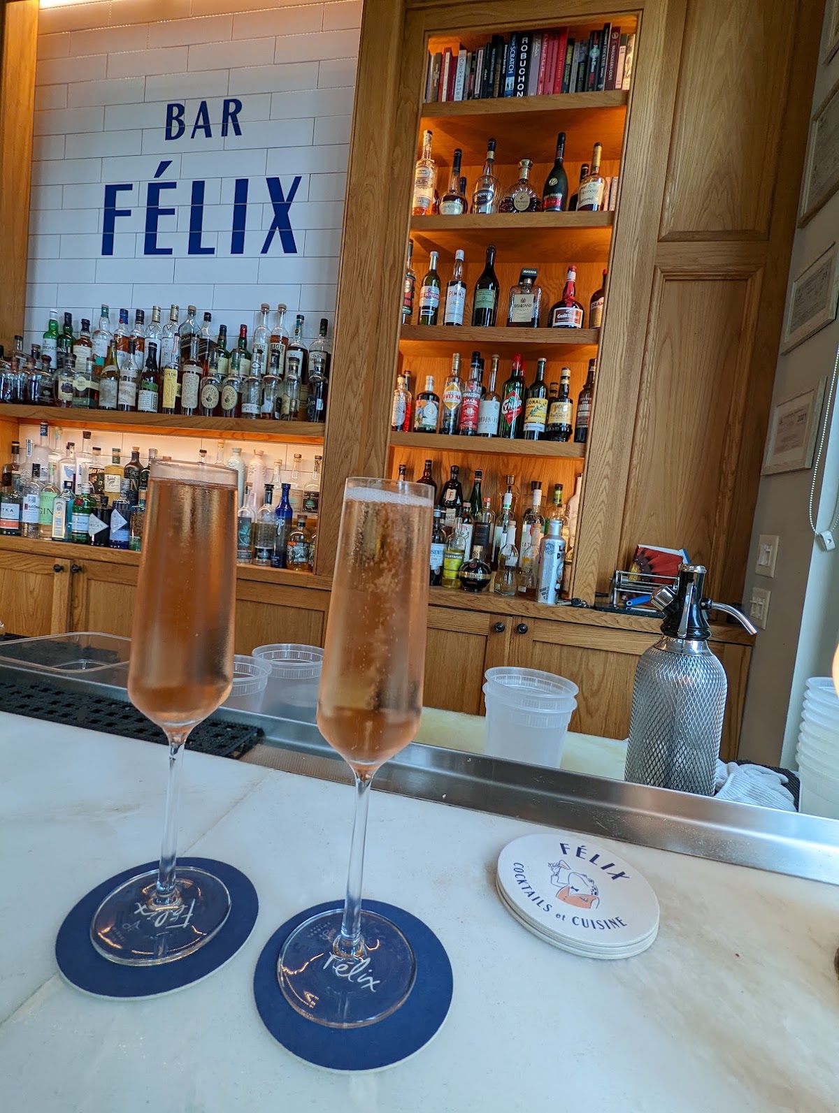 Felix Cocktails et Cuisine