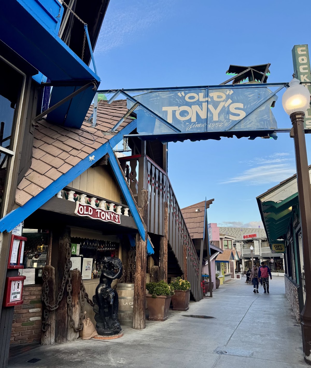Old Tony's on the Pier