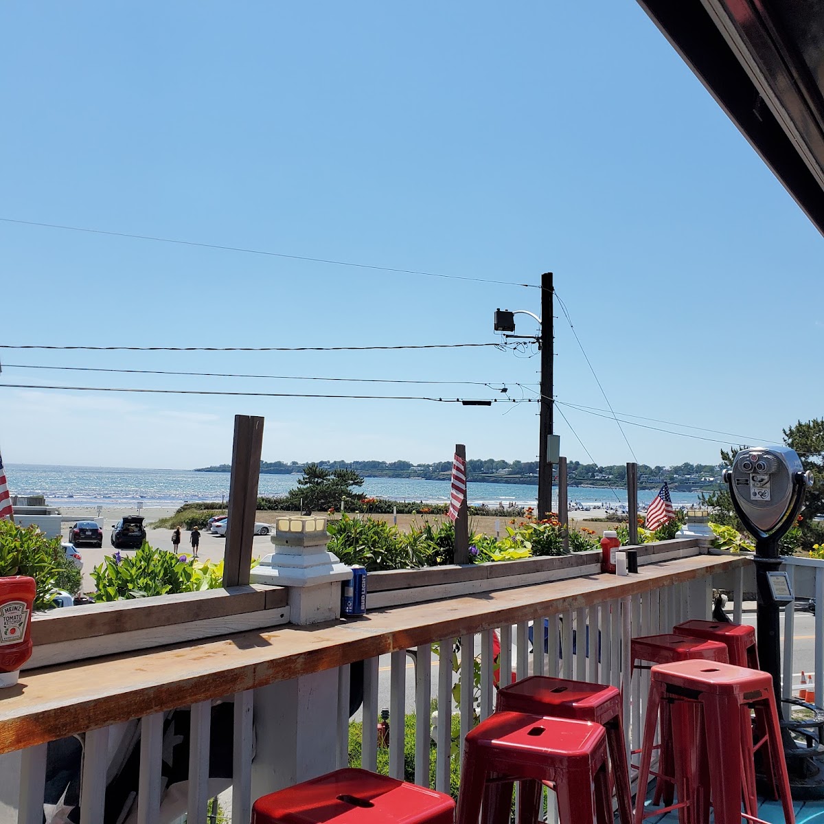 Flo's Clam Shack