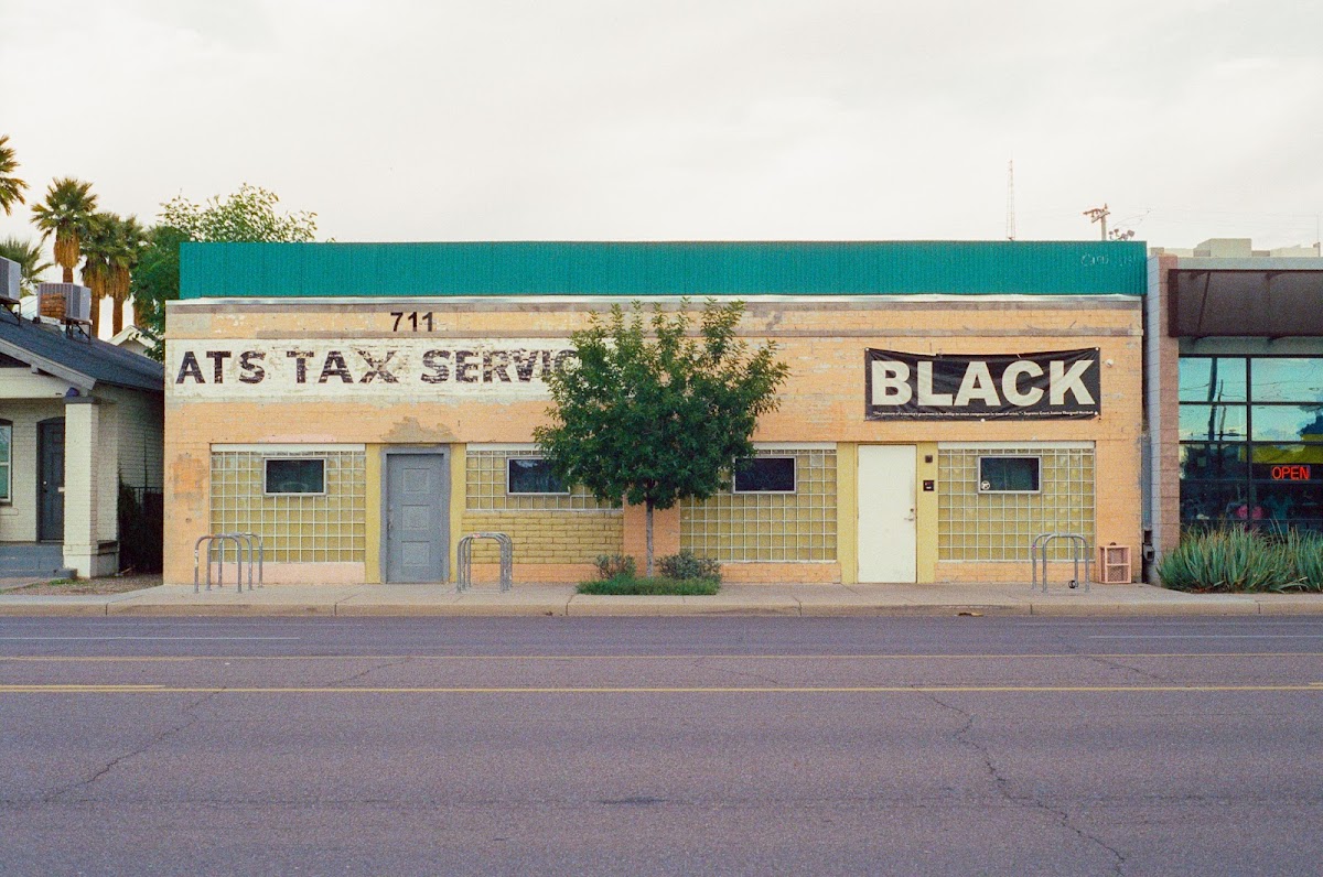 Gracie's Tax Bar