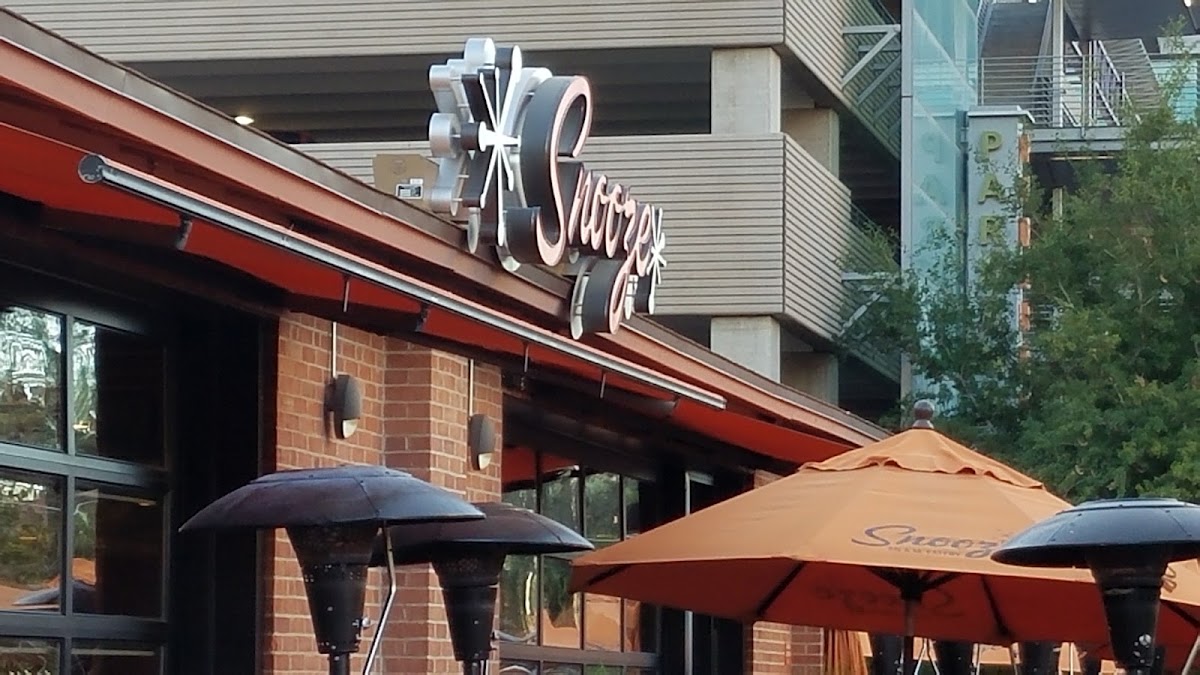 Snooze, an A.M. Eatery