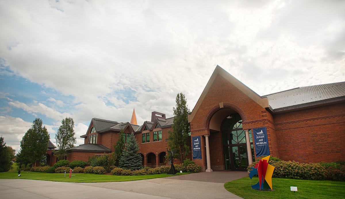 Jundt Art Museum