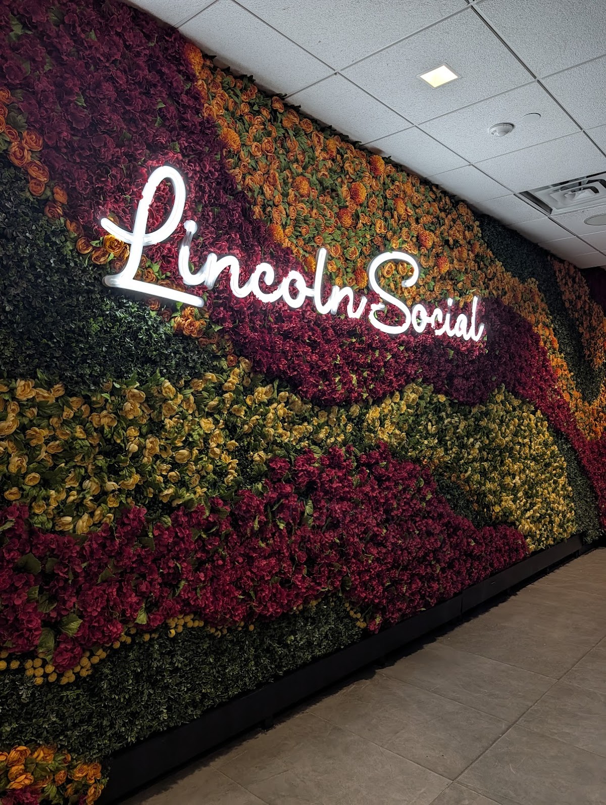 Lincoln Social Rooftop