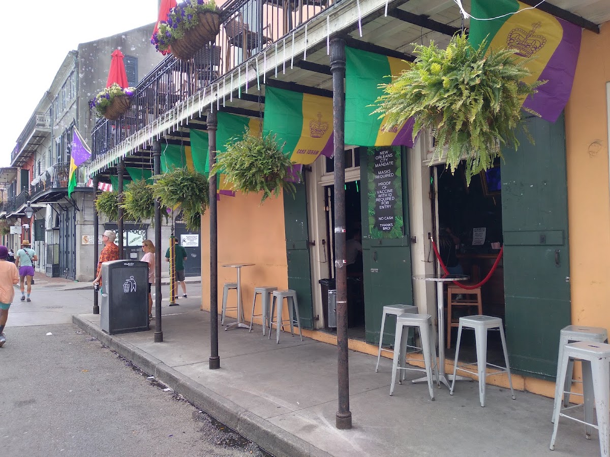 The Best Bars on Bourbon Street That Are Actually Worth It (2026)