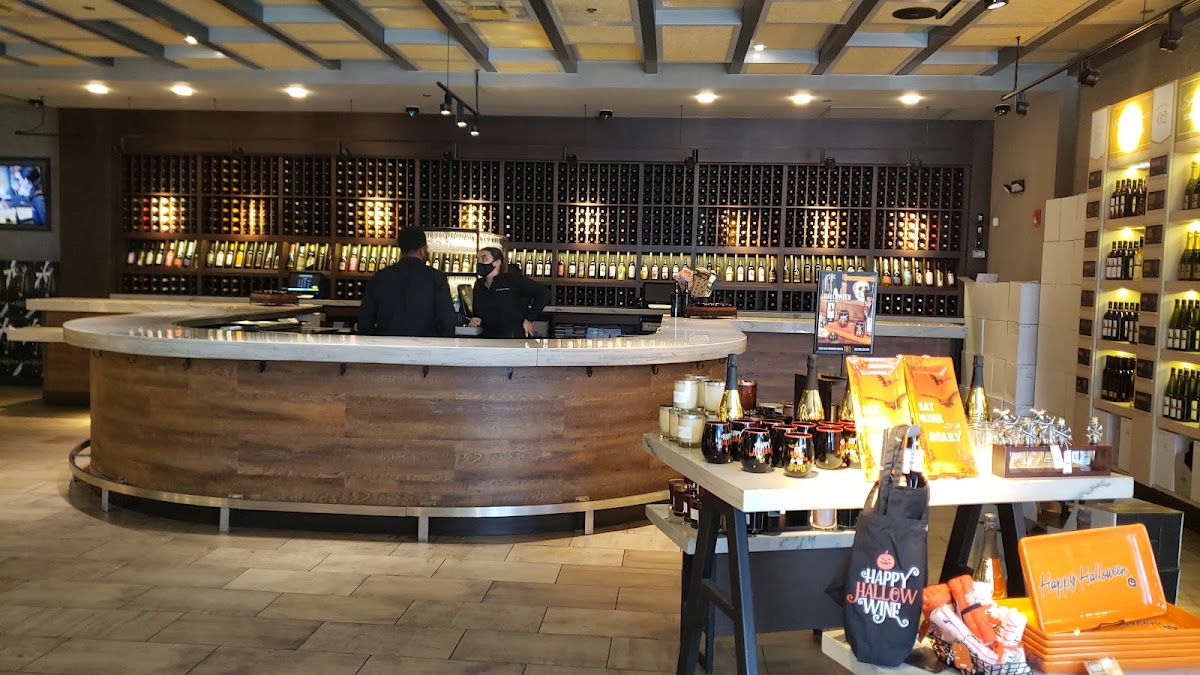 Cooper's Hawk Winery & Restaurant