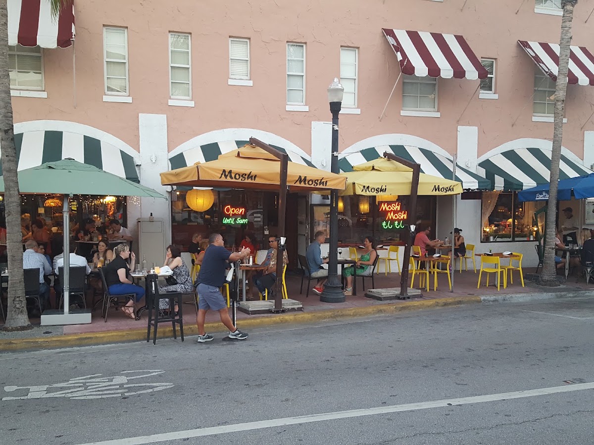 Moshi Moshi (South Beach)