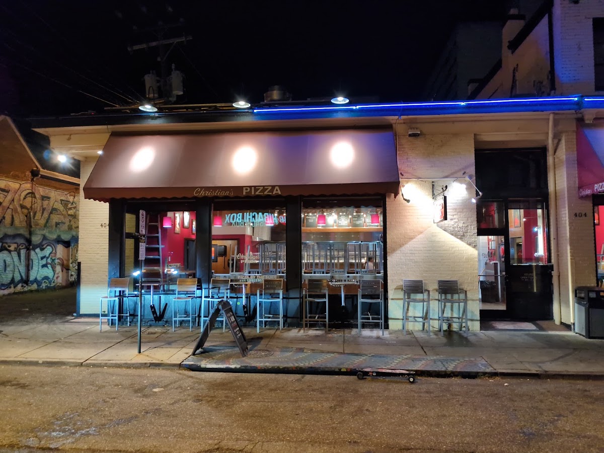 Christian's Pizza