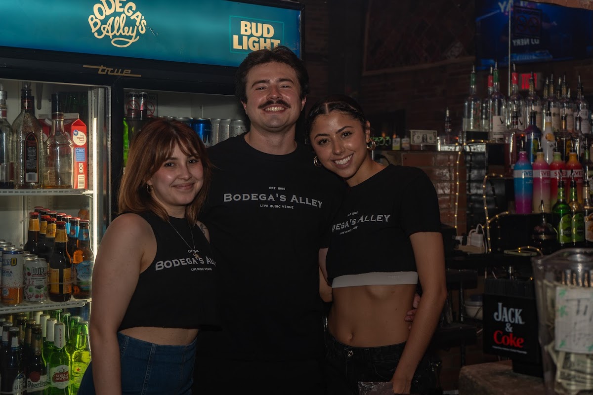 Bodega's Alley