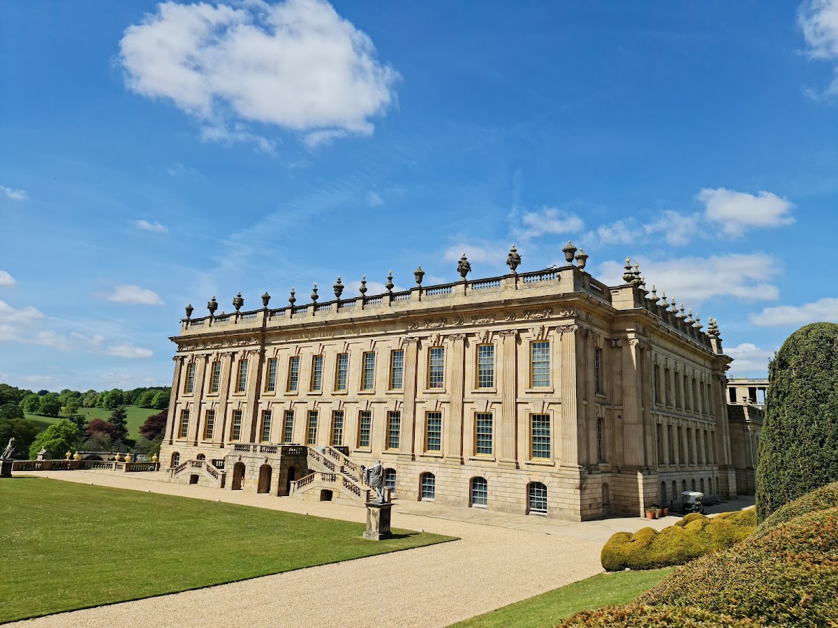 Chatsworth House — a wedding venue featured in the RoamRecs UK Wedding Venues guide