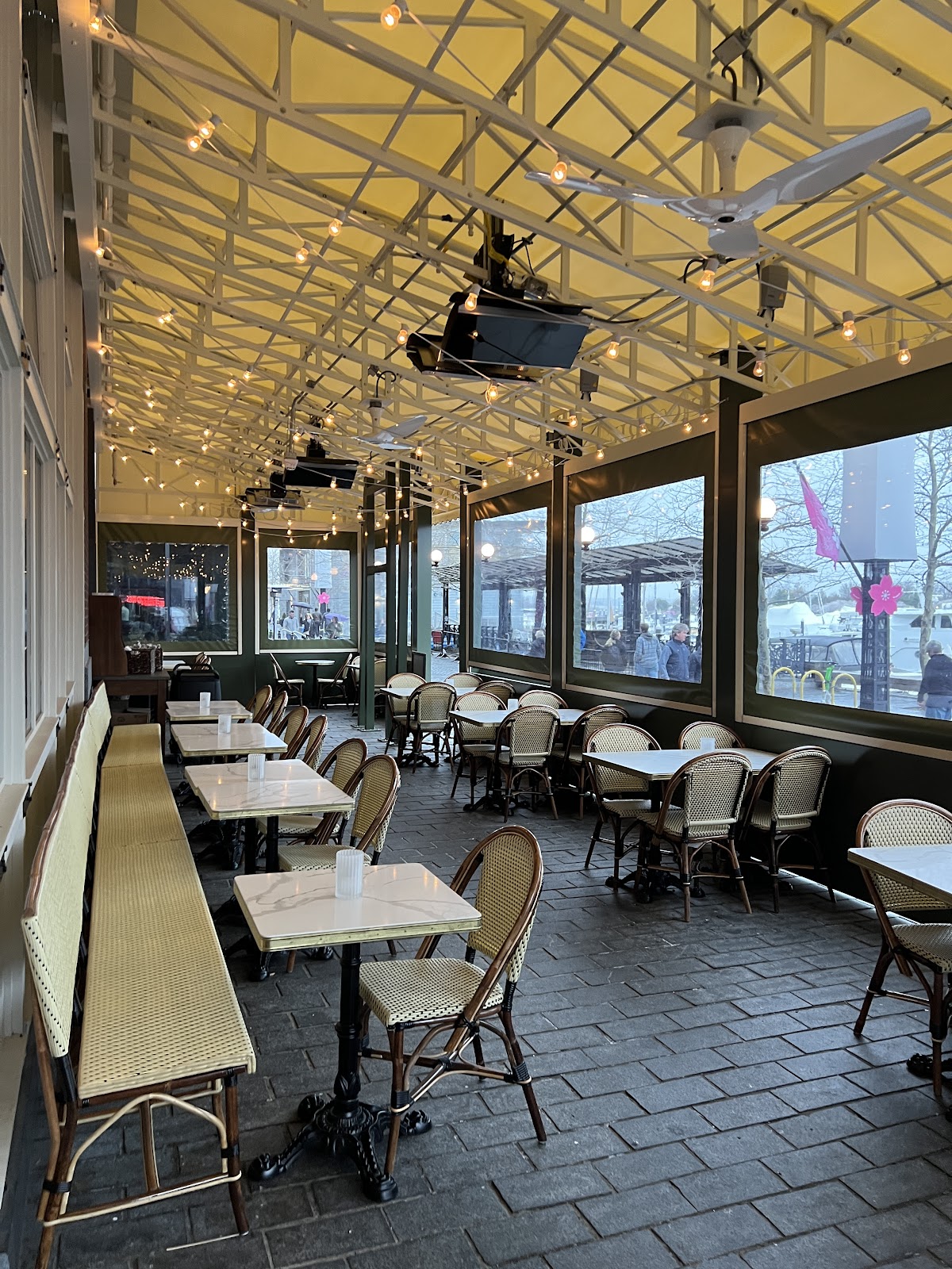 BISTRO DU JOUR