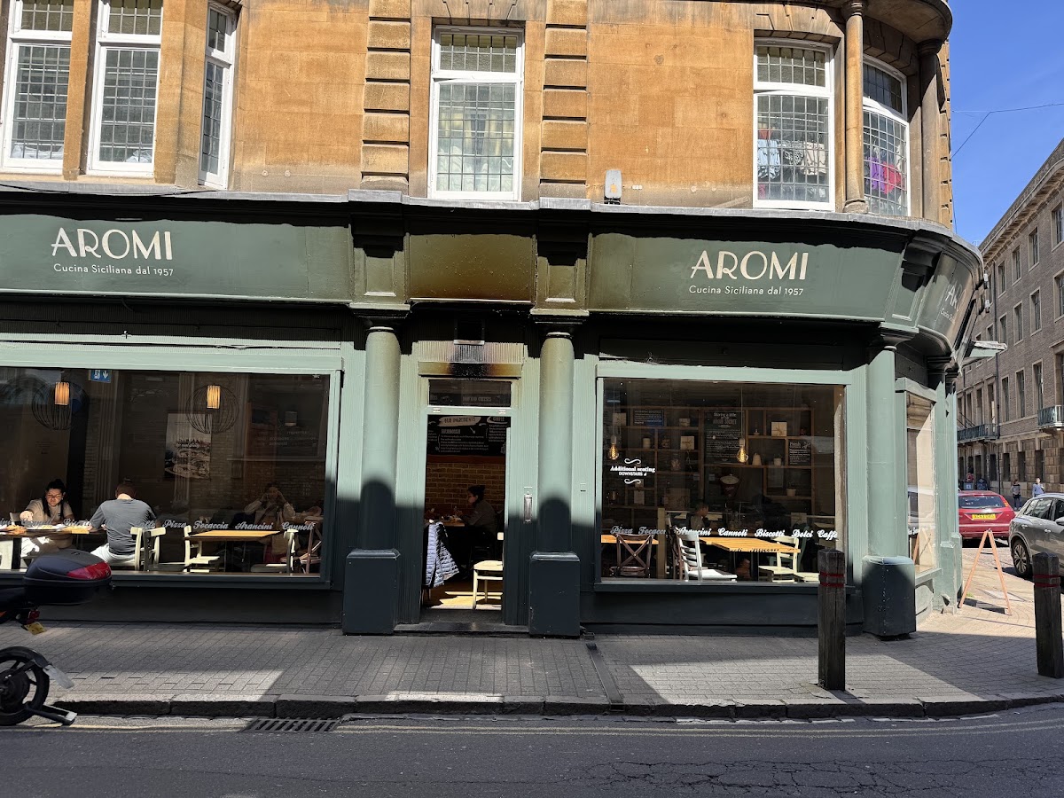 Aromi Caffe and Pizzeria