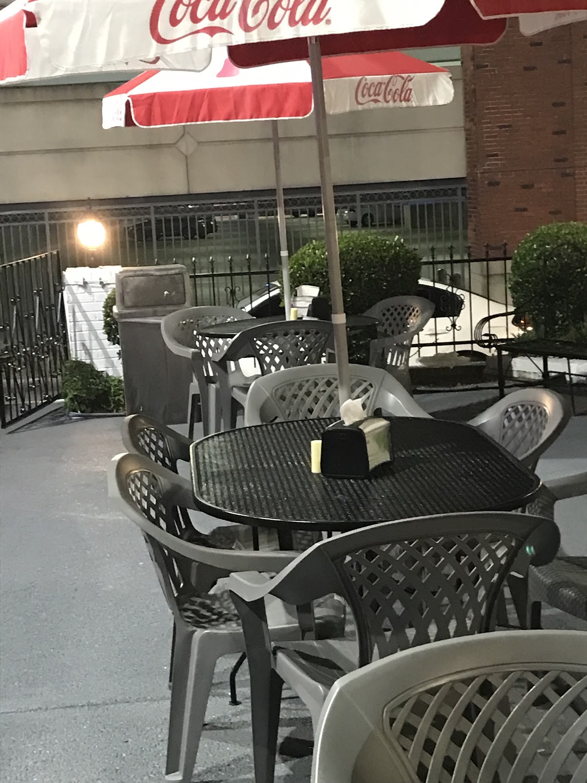 Al's Deli & Grill