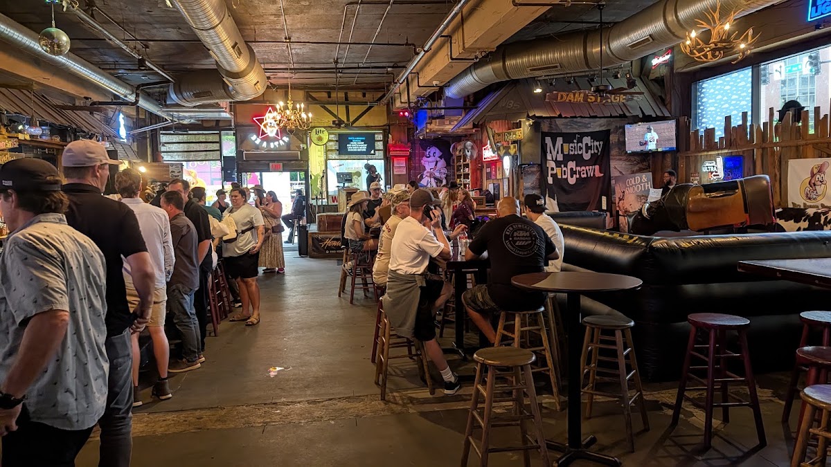 Wild Beaver Saloon