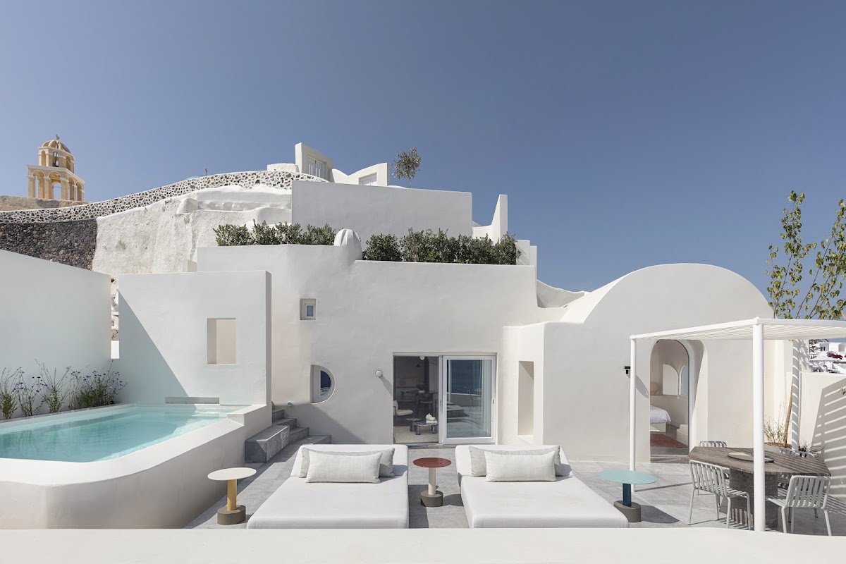 Canaves Oia Suites — luxury 5-star cliffside wedding hotel in Oia, Santorini with the Panorama Balcony over the Aegean, capacity for 30 guests