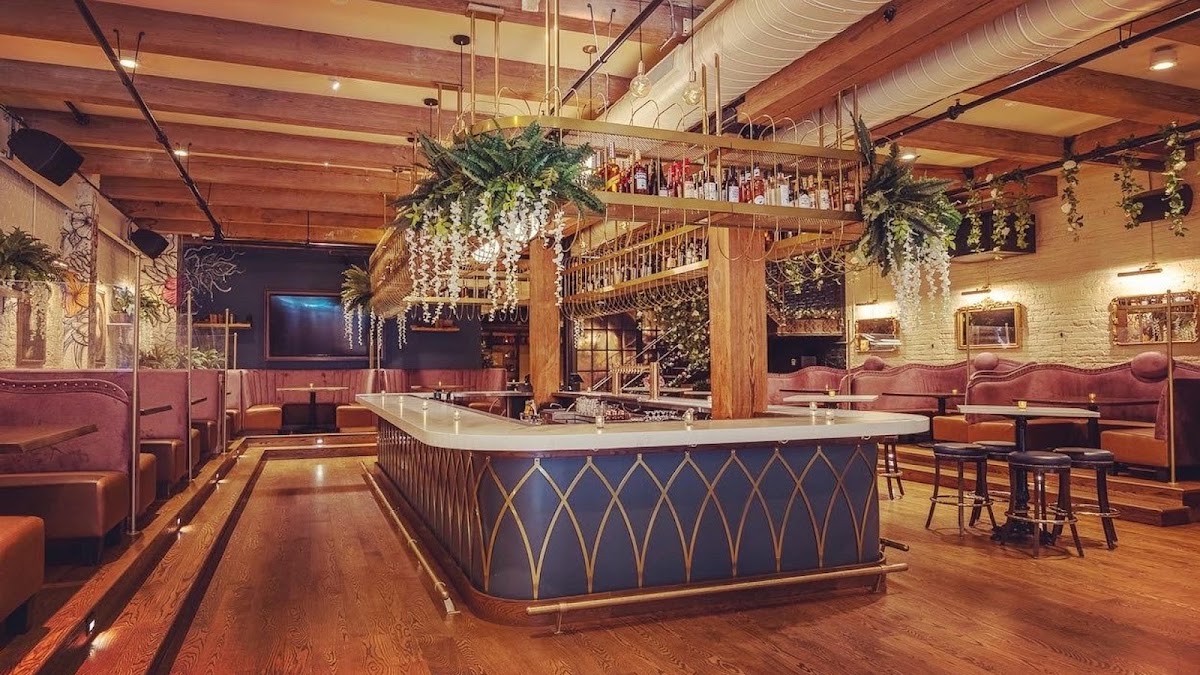 The Christmas Inn at Hubbard Inn
