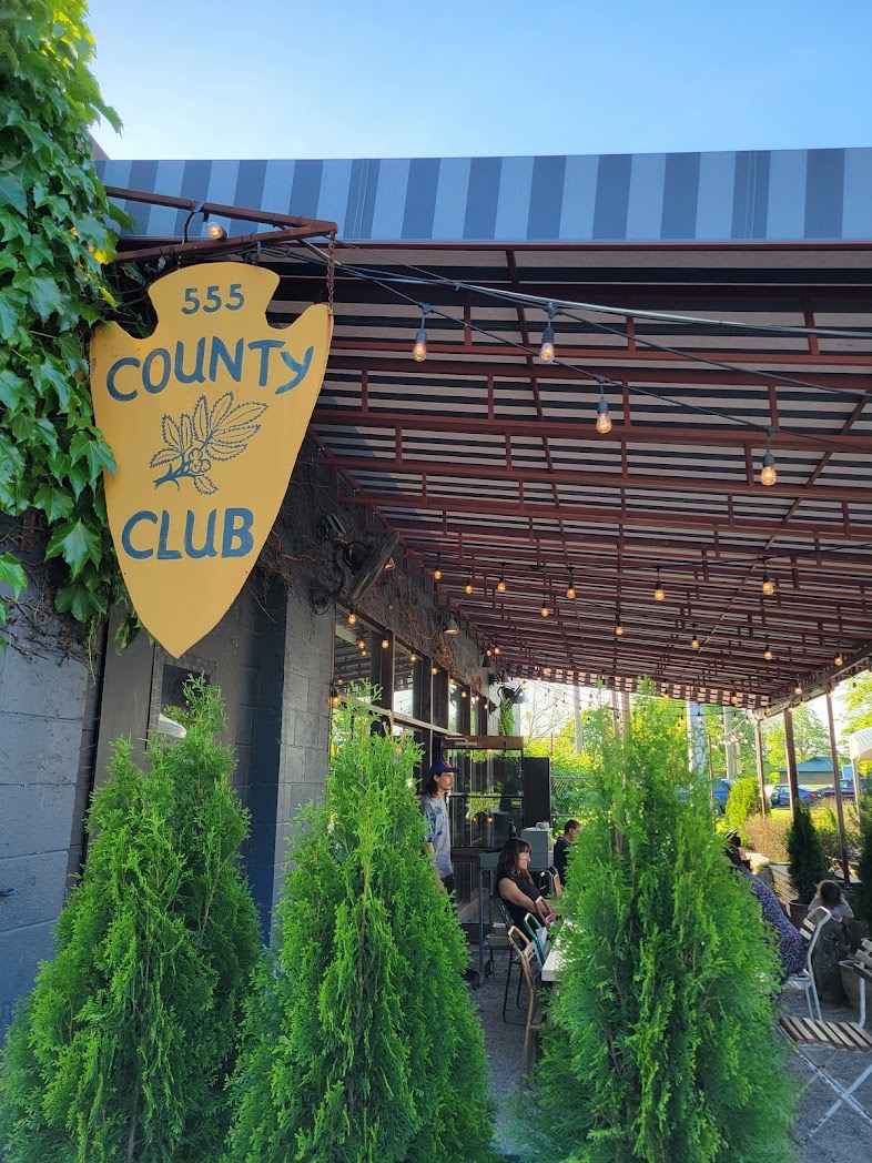 County Club Restaurant