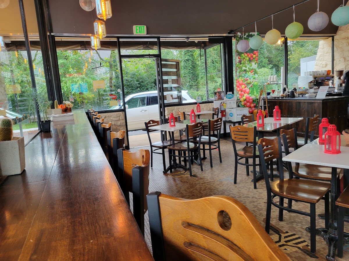 Golden Drops Café