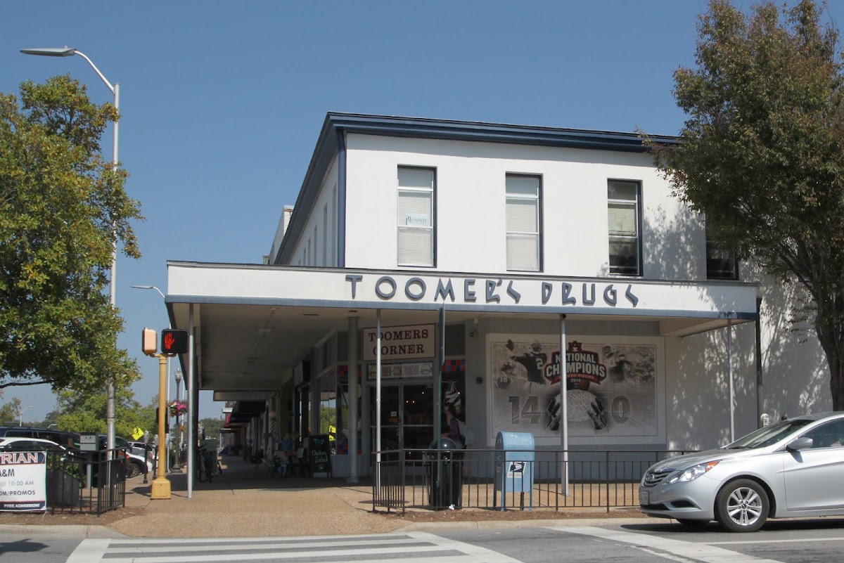 Toomer's Drugs