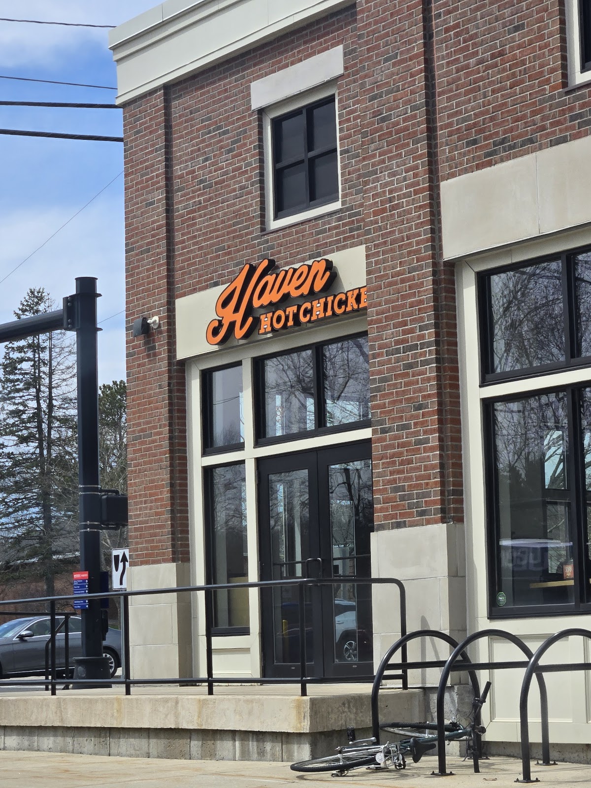 Haven Hot Chicken - Storrs