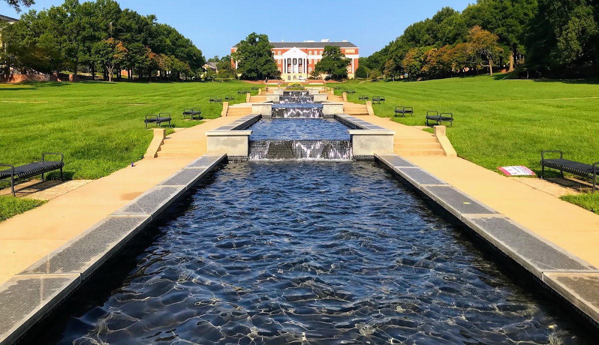 University of Maryland Guide (2026): Where to Eat, Drink & Stay