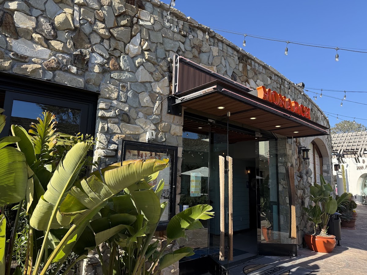Monarch Ocean Pub