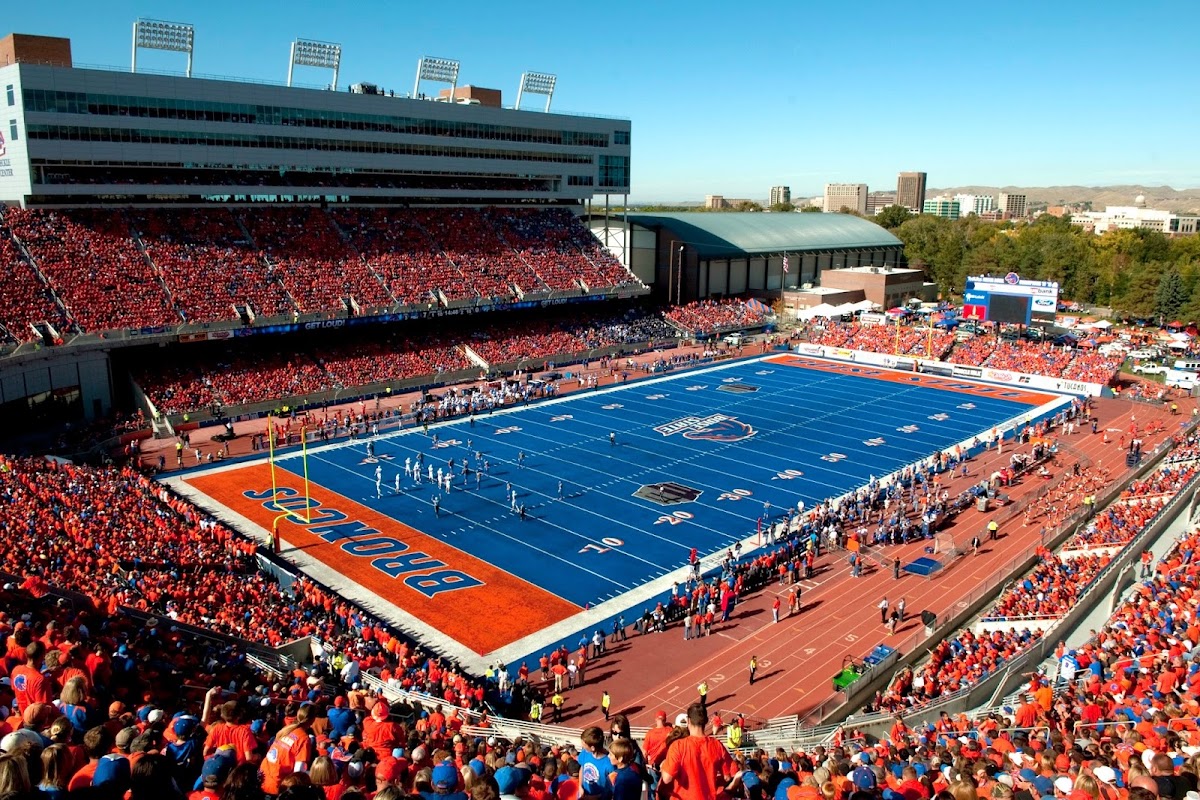 Boise State University Guide: Restaurants, Bars, and Hotels (2026)