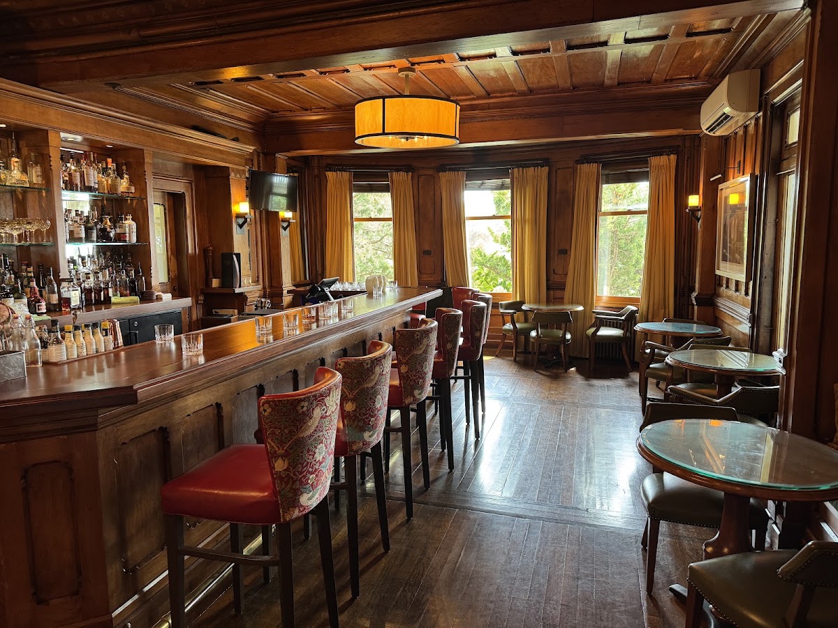The Lawn Terrace at Castle Hill Inn