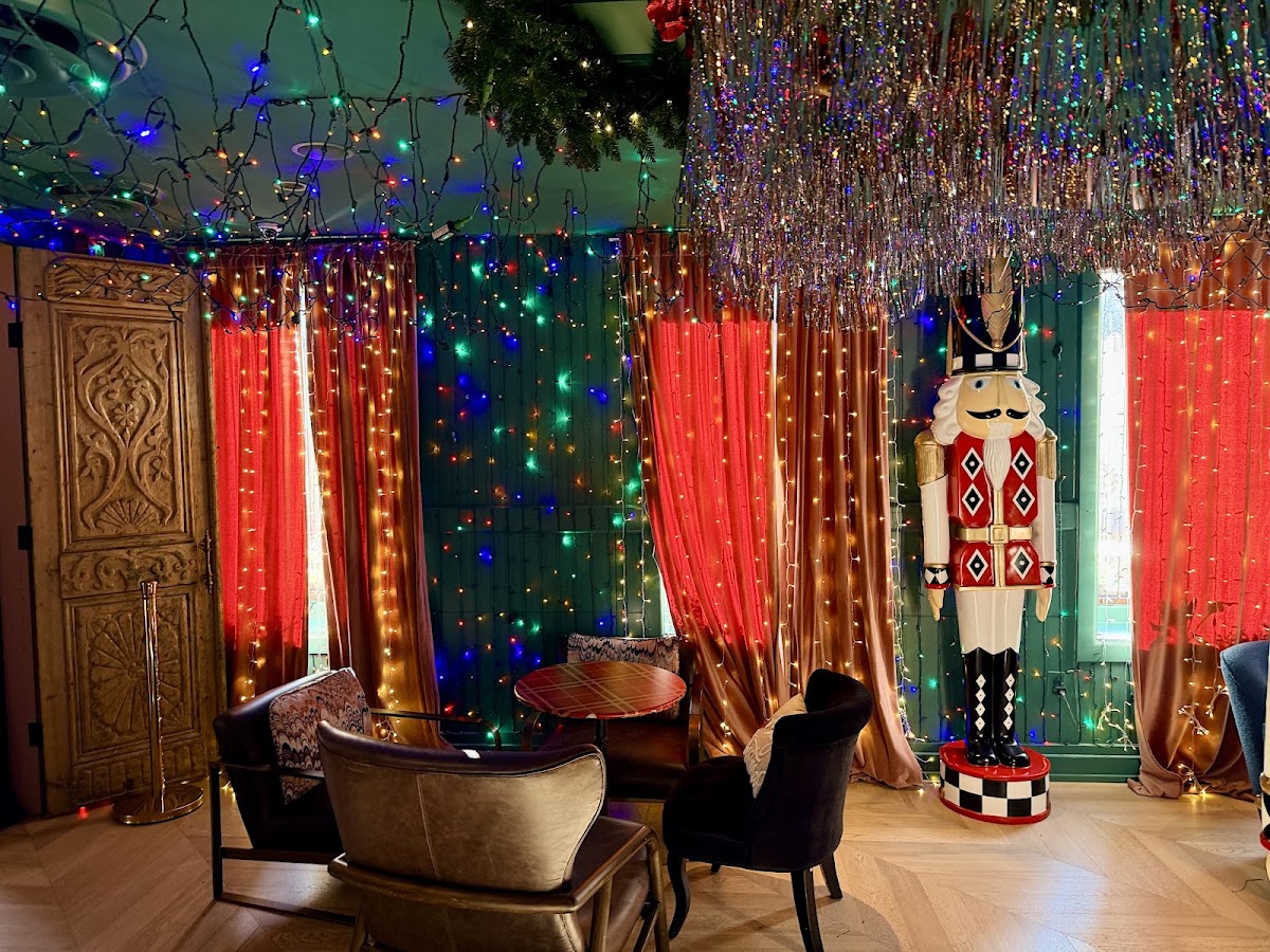 Frosty's Christmas Bar