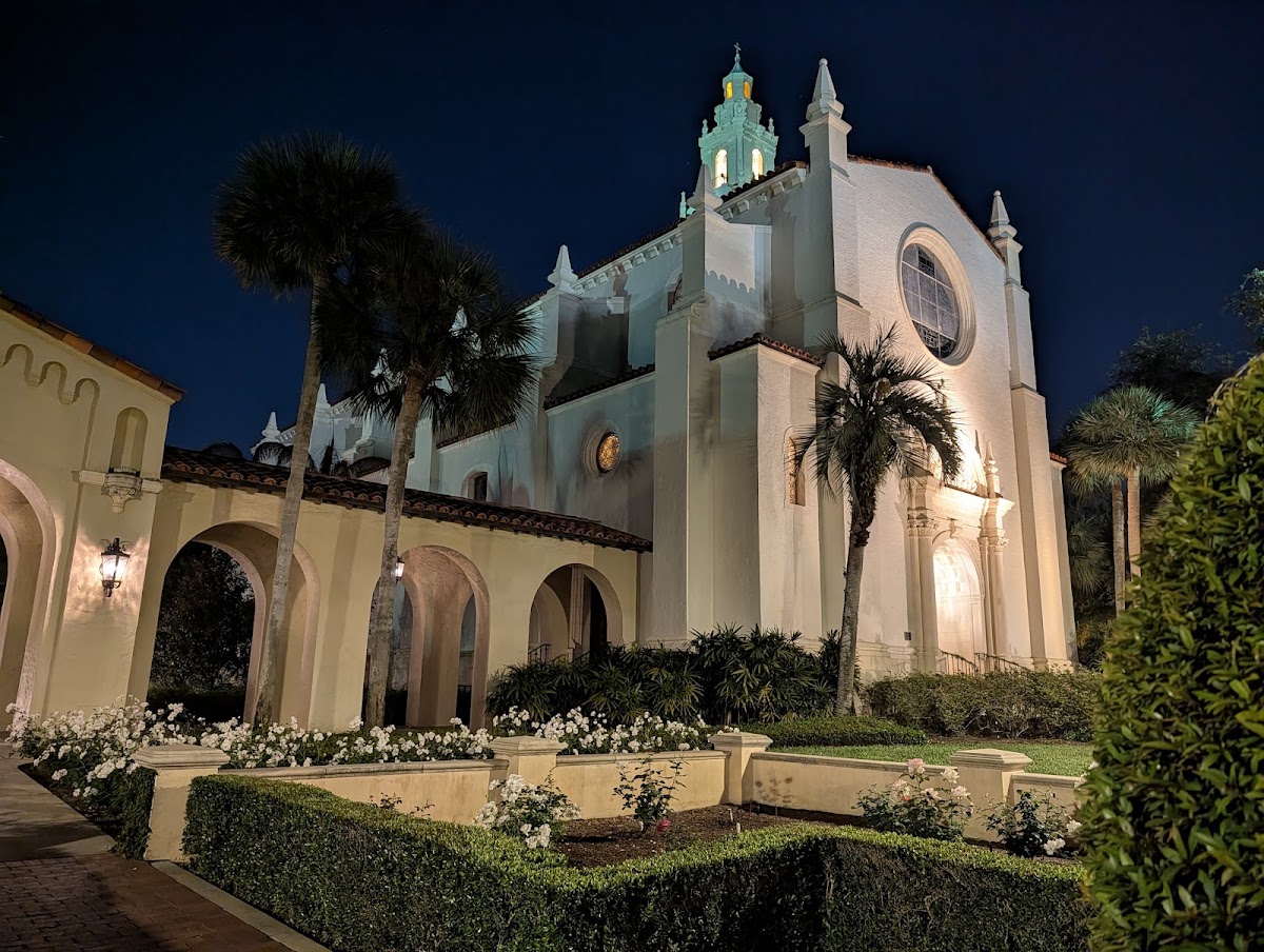 Knowles Memorial Chapel