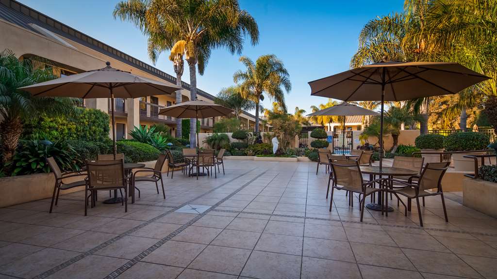 Best Western Plus South Coast Inn