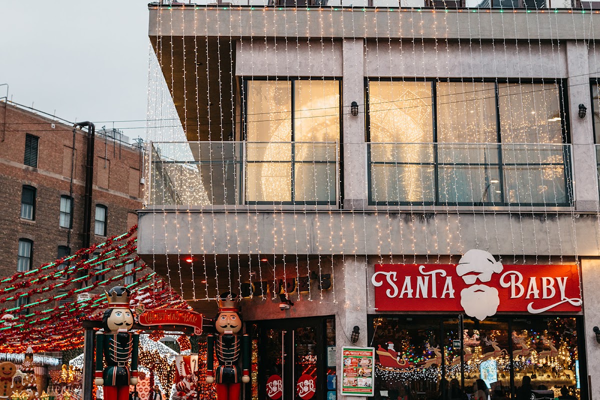 Santa Baby