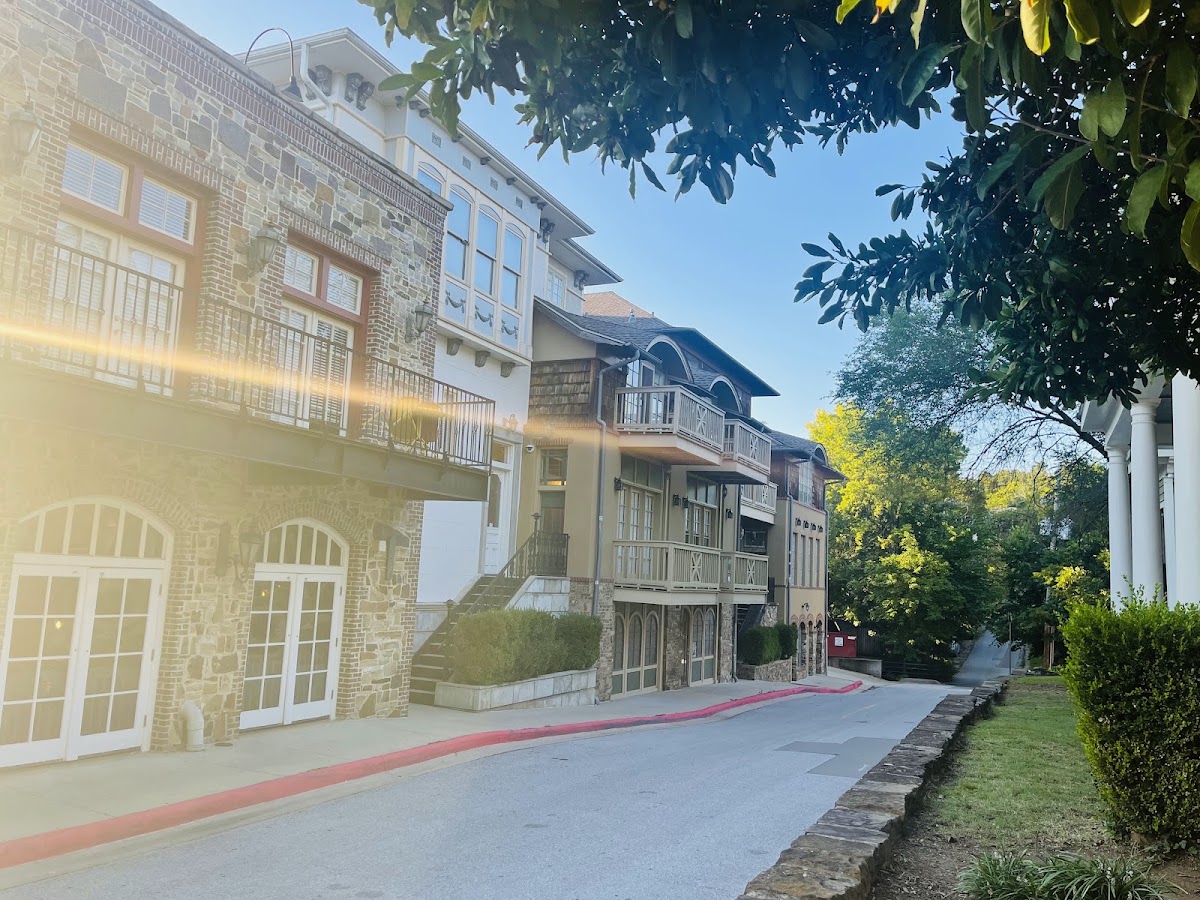 Dickson Street Inn