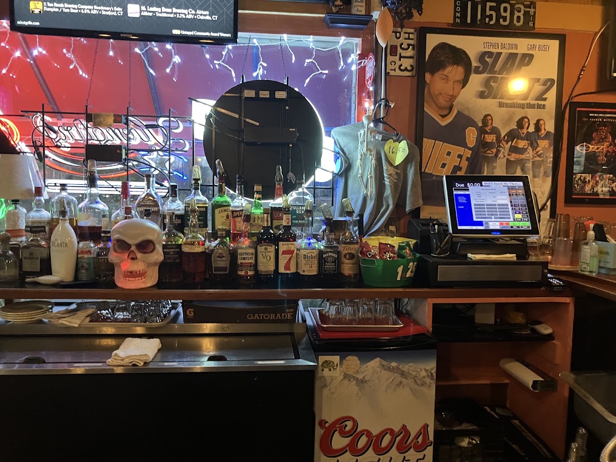 Side Street Bar & Grill