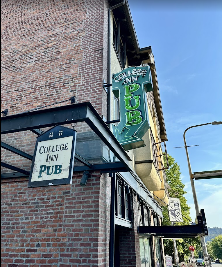 College Inn Pub