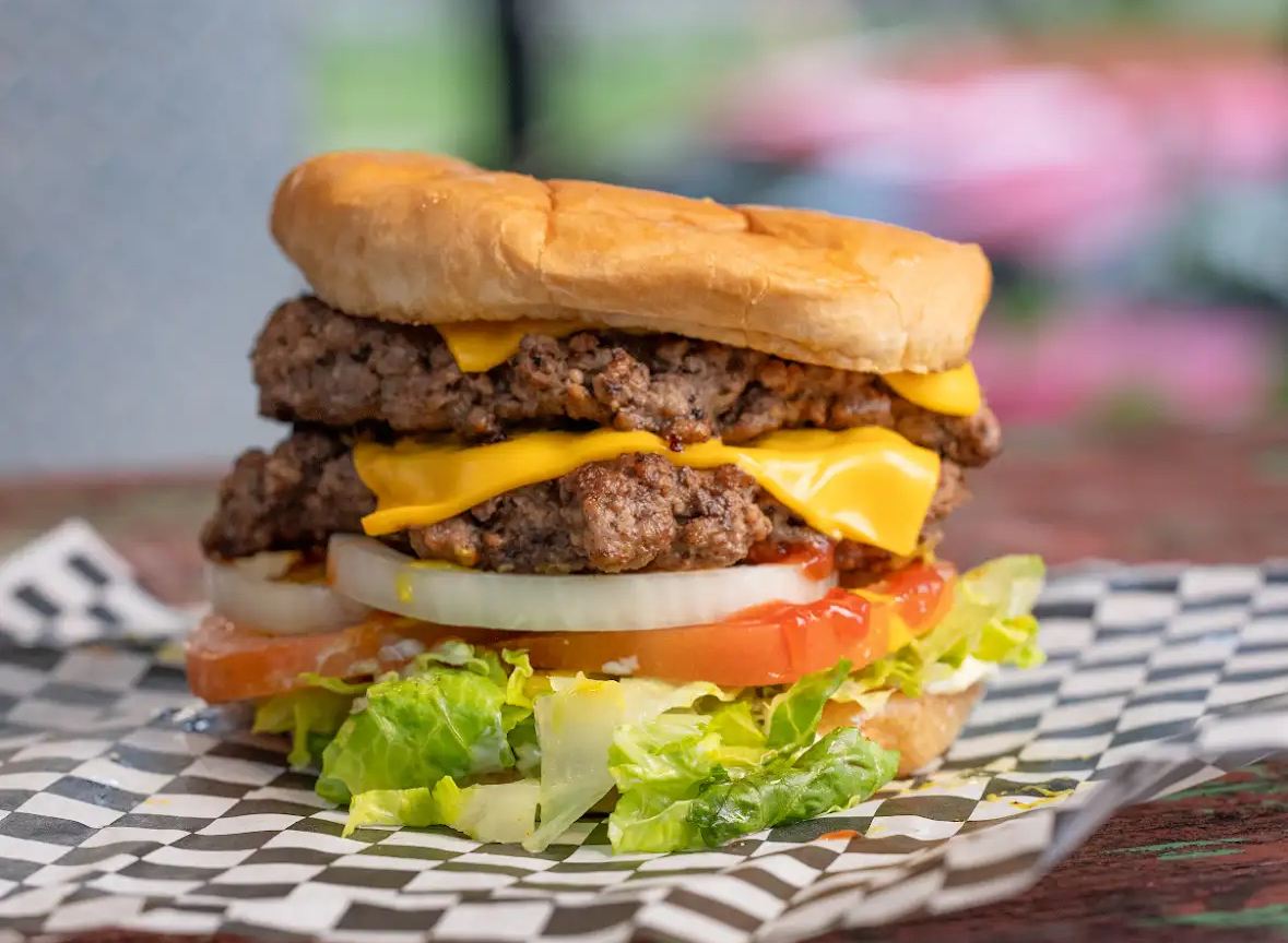 Yalla Burgers & Wings Halal