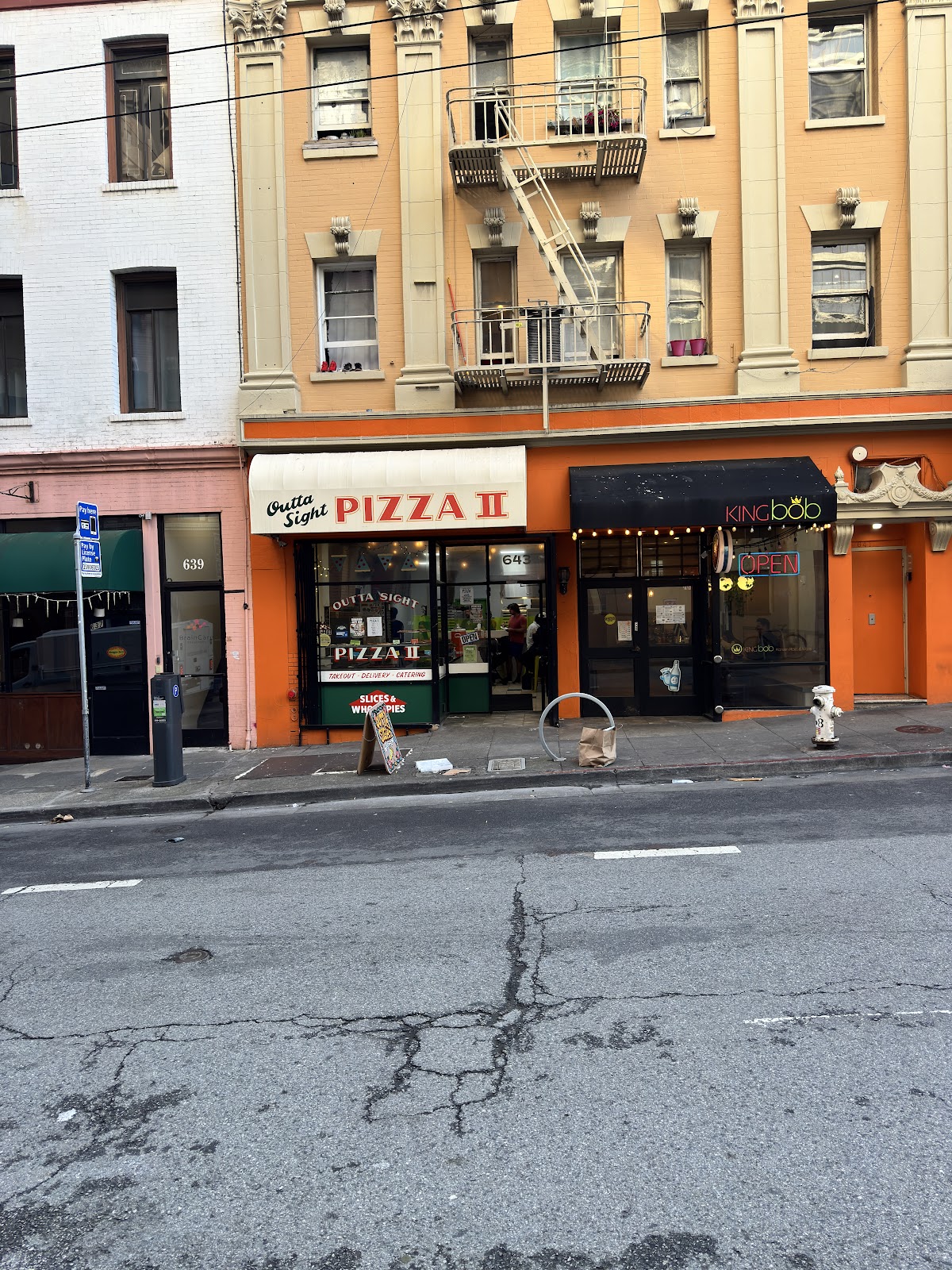 Outta Sight Pizza (Chinatown)