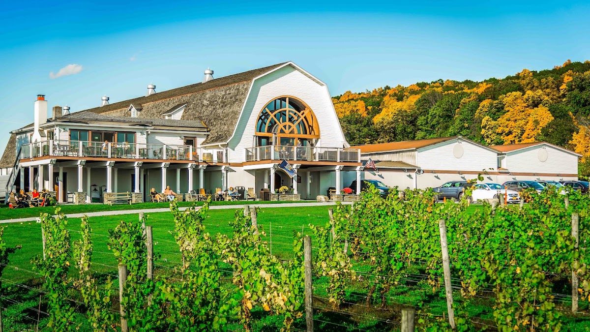 Millbrook Vineyards & Winery
