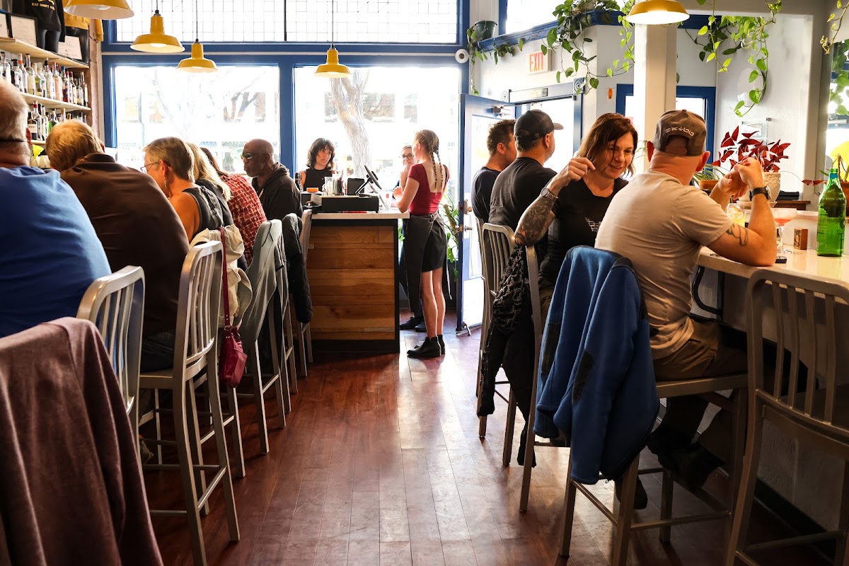 Shift Kitchen & Bar