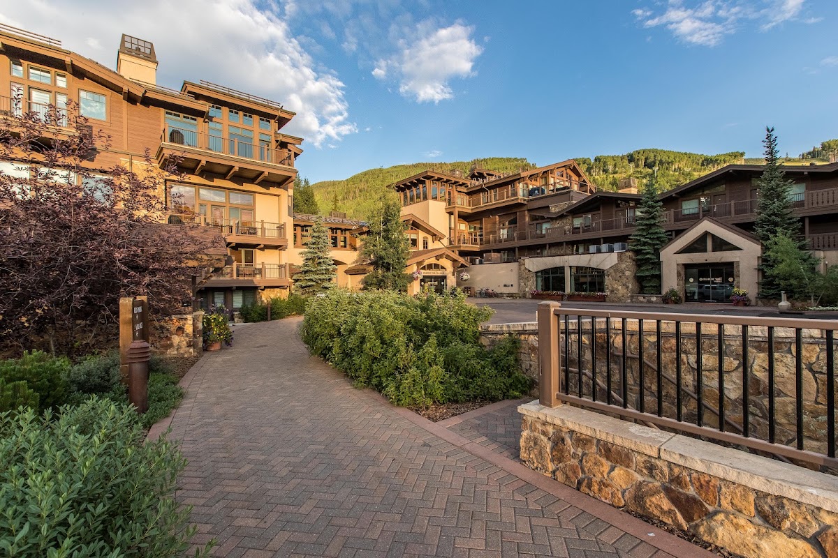 Manor Vail Lodge