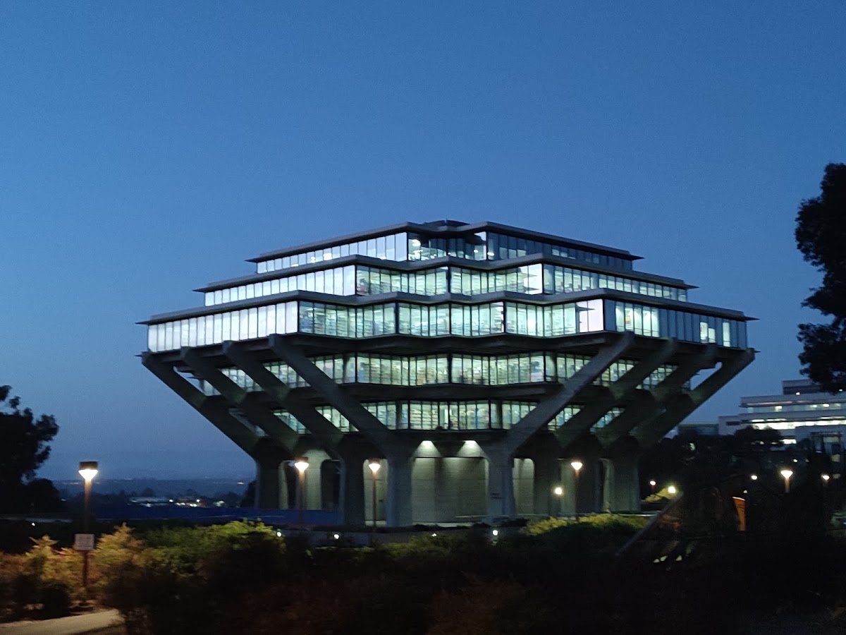 UC San Diego Guide: Where to Eat, Drink & Stay (2026)