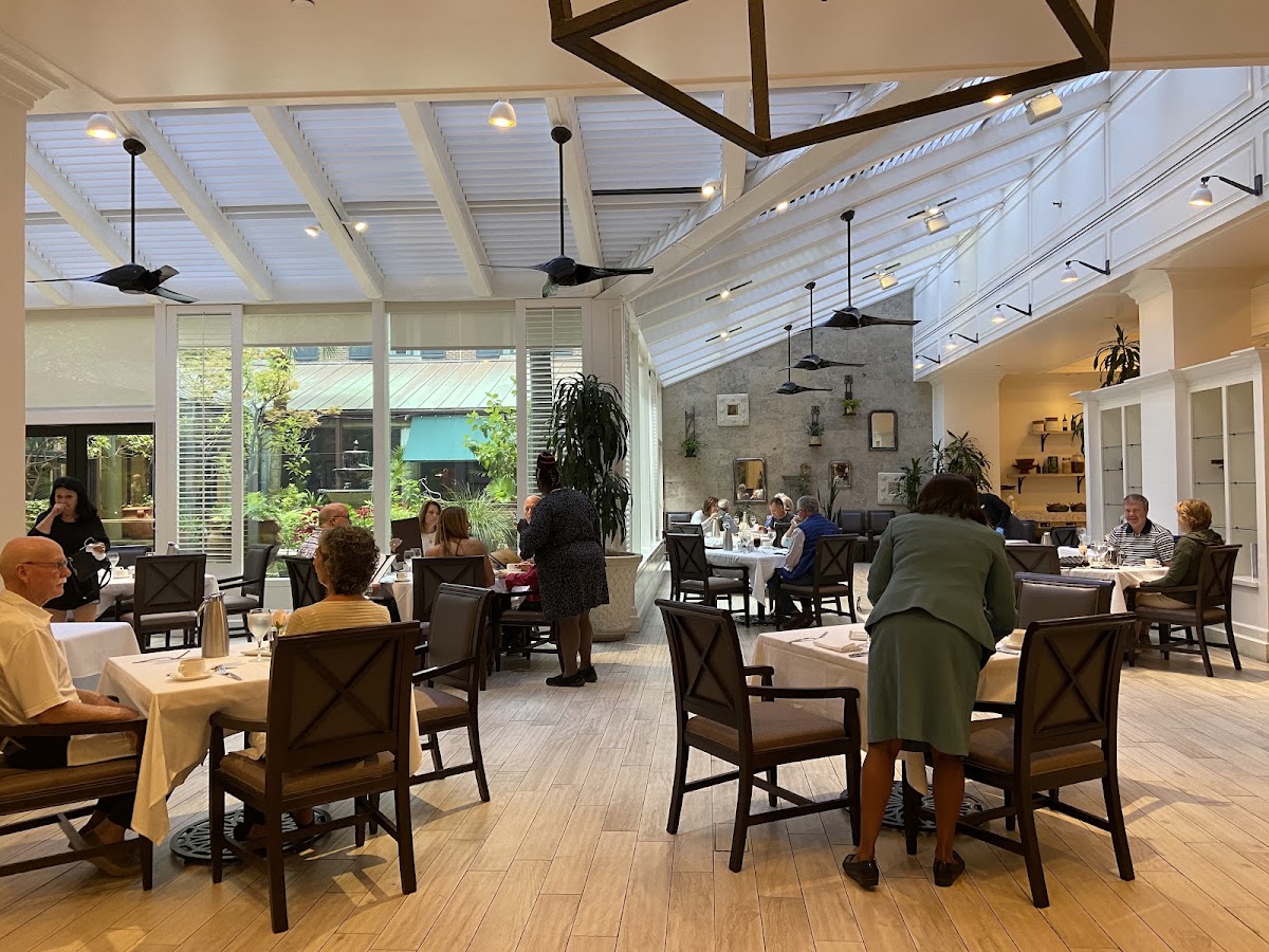 The Palmetto Cafe at The Charleston Place
